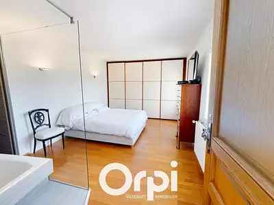 Maison, 203 m²