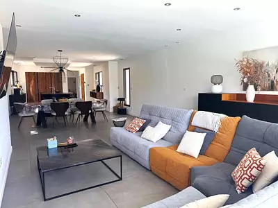 Maison, 211 m²