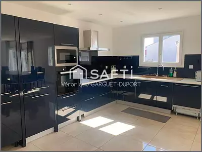 Maison, 122 m²