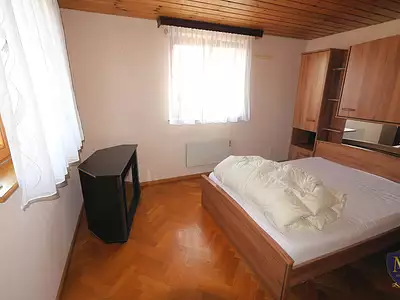 Maison, 174 m²