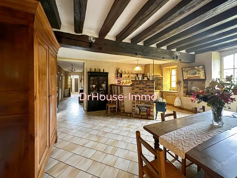 Maison, 283 m²