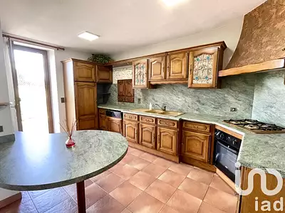 Maison, 320 m²