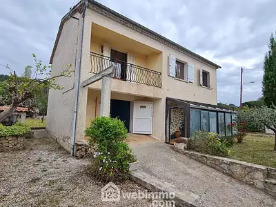 Maison, 163 m²