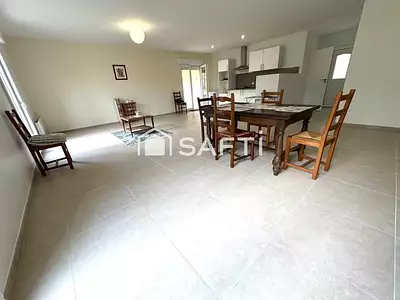 Maison, 174 m²