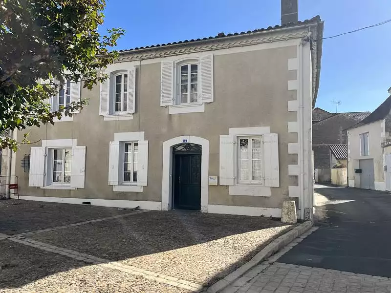 Maison, 172 m²