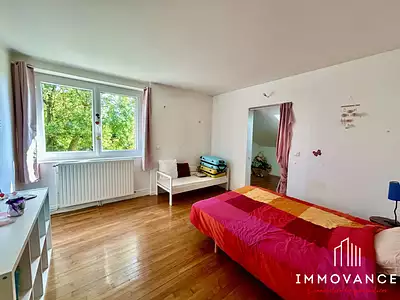 Maison, 195 m²