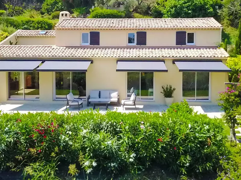 Maison, 185 m²