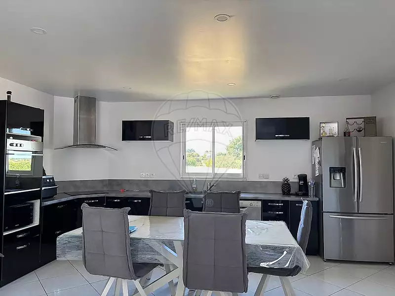 Maison, 117 m²