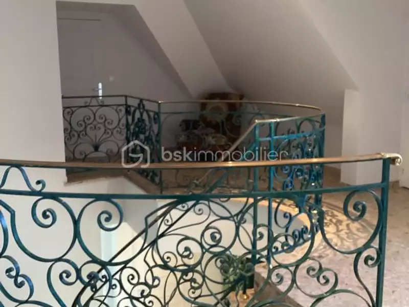 Maison, 310 m²