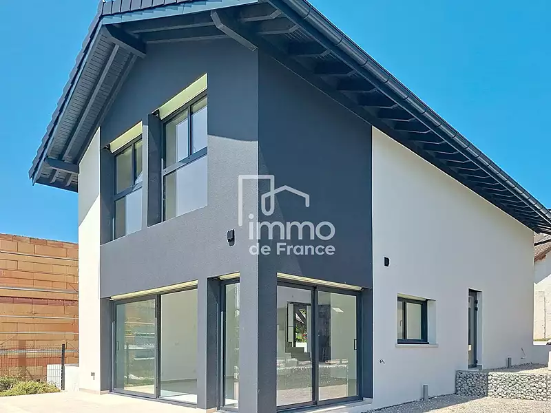 Maison, 117 m²