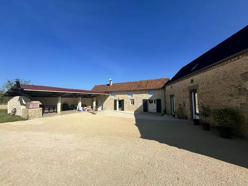 Maison, 197 m²