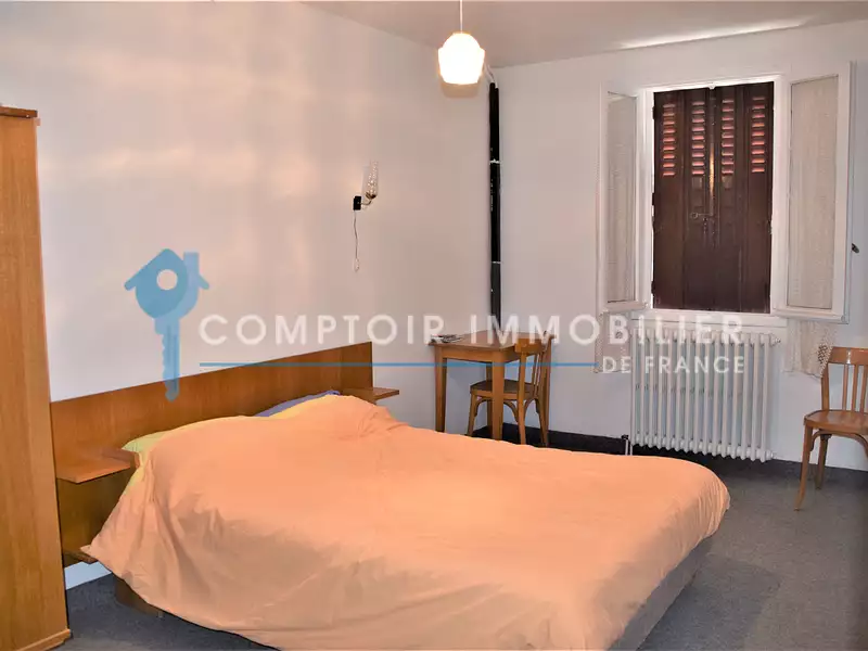 Maison, 280 m²