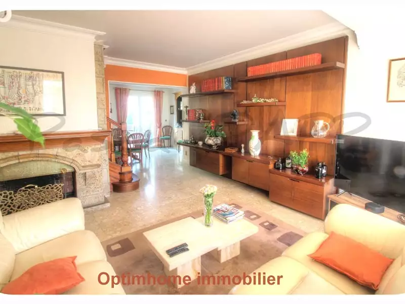 Maison, 140 m²