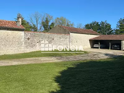 Maison, 235 m²