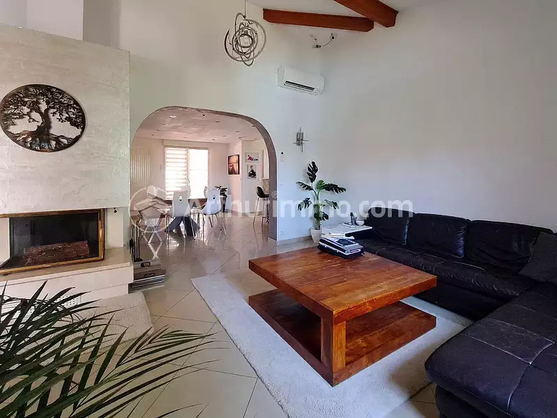 Maison, 181 m²