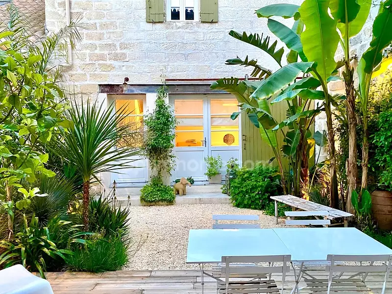 Maison, 185 m²