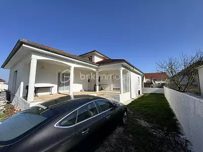 Maison, 147 m²