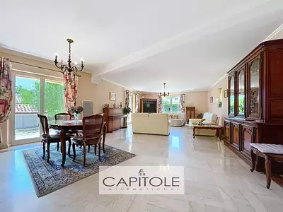 Maison, 145 m²