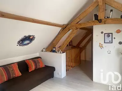 Maison, 196 m²