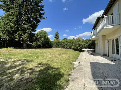 Maison, 250 m²