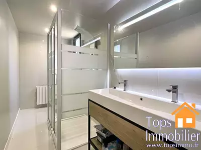 Maison, 190 m²