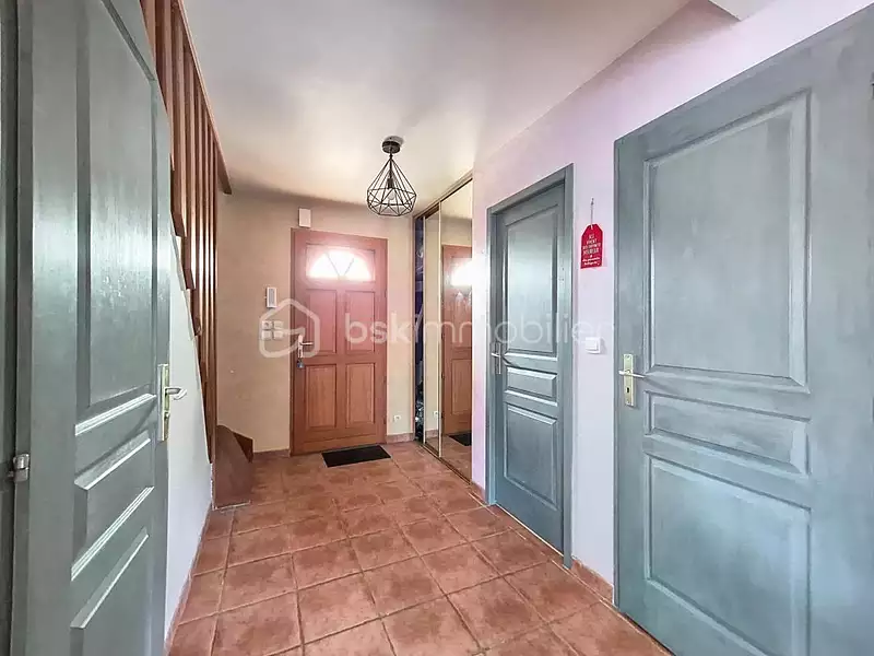 Maison, 195 m²
