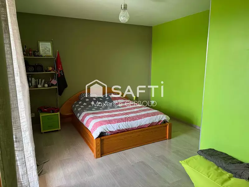 Maison, 160 m²