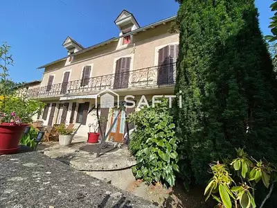 Maison, 220 m²