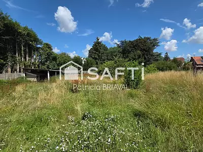 Terrain, 1 331 m²