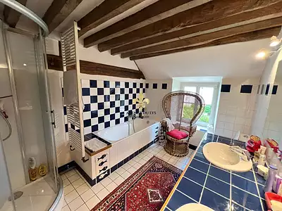 Maison, 275 m²
