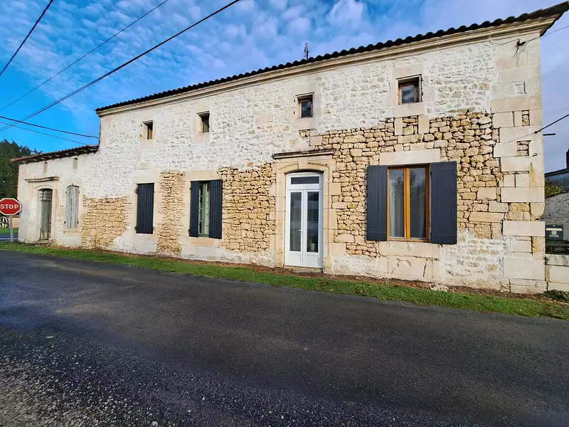 Maison, 244 m²