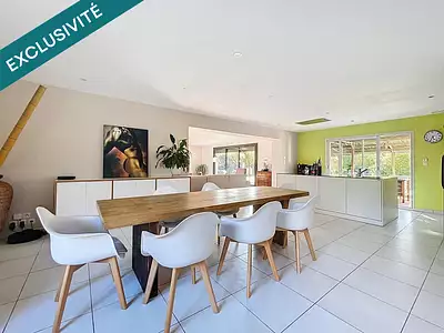 Maison, 176 m²