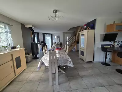 Maison, 157 m²