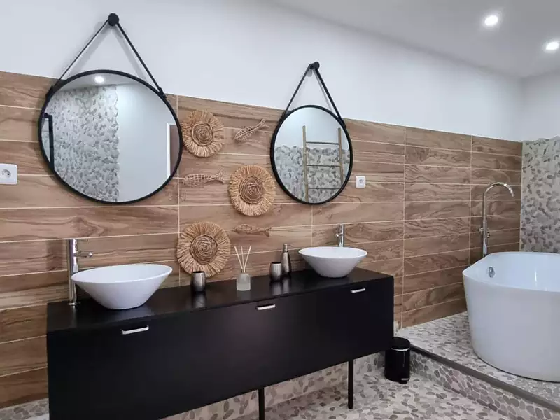 Maison, 805 m²