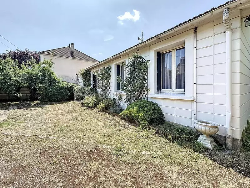 Maison, 96 m²