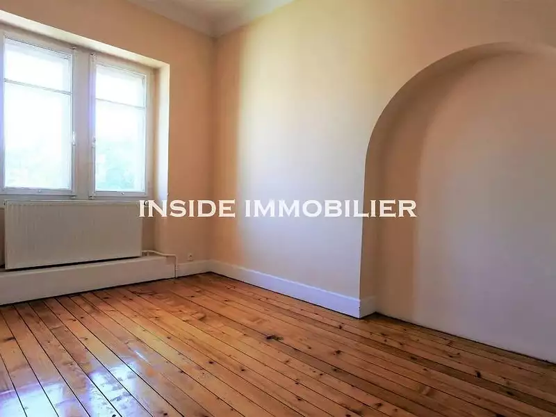 Maison, 180 m²