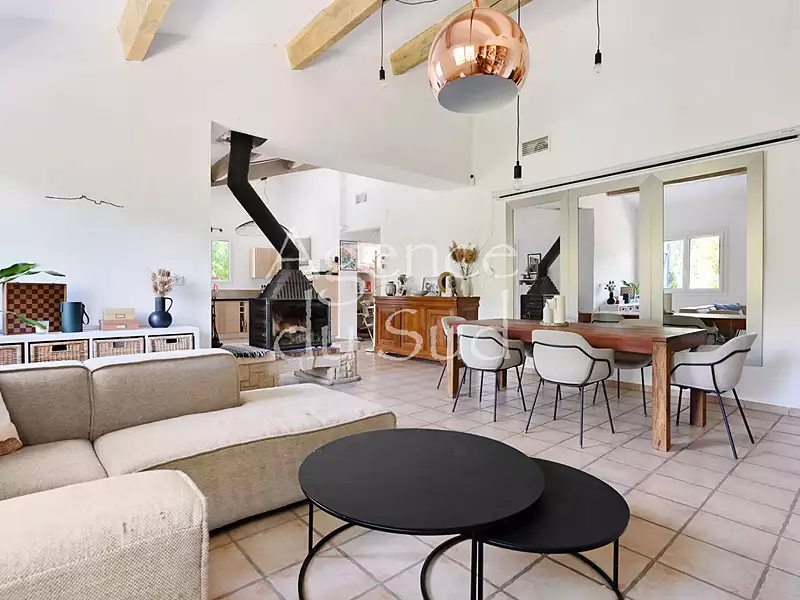 Maison, 140 m²