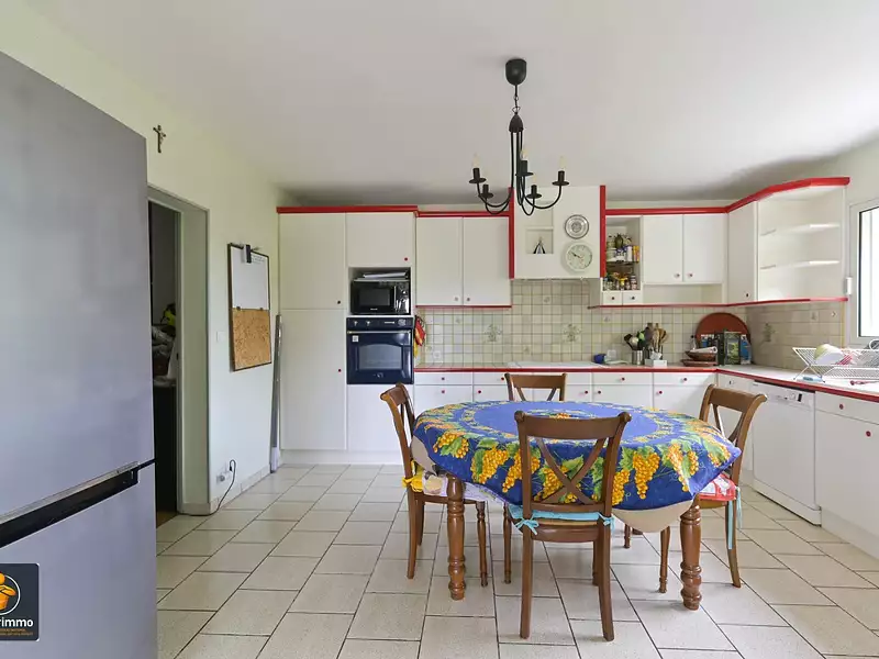 Maison, 236,04 m²
