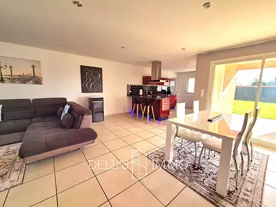 Maison, 94 m²