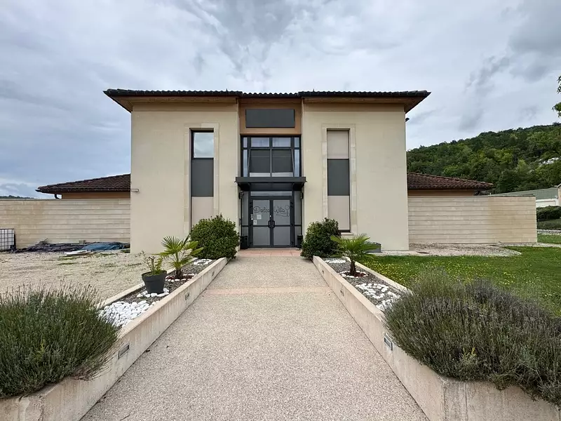 Maison, 300 m²