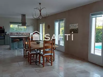 Maison, 140 m²