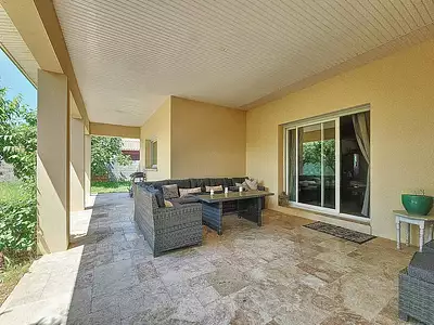 Maison, 180 m²