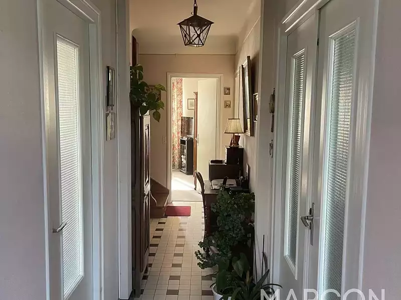 Maison, 208 m²