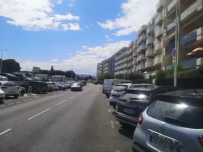 Parking, 13 m²