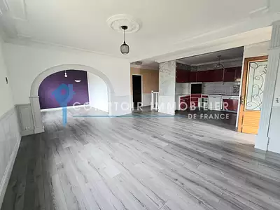 Maison, 147 m²