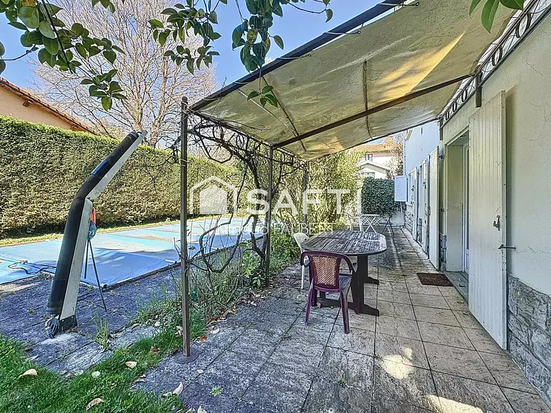 Maison, 190 m²