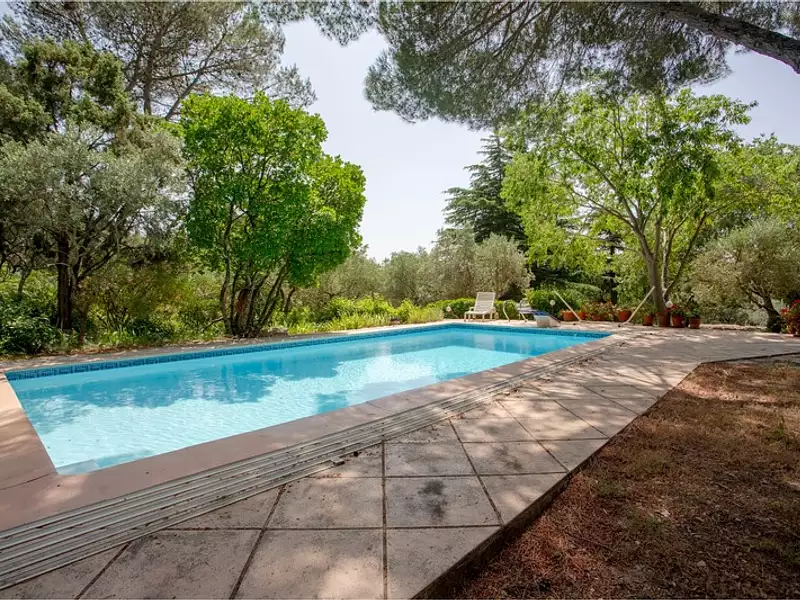 Maison, 180 m²