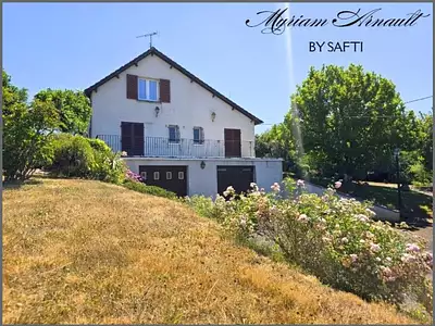 Maison, 245 m²