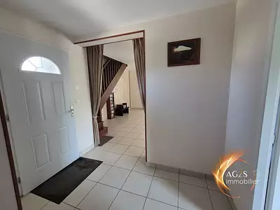 Maison, 169 m²