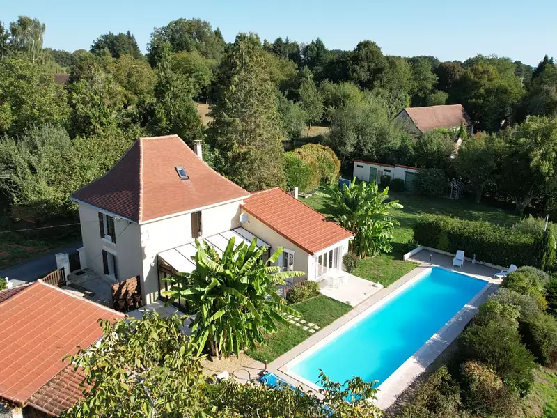 Maison, 160 m²